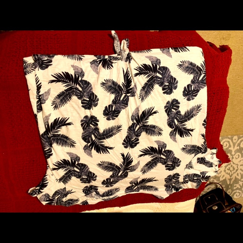 Cute plus sized summer shirt